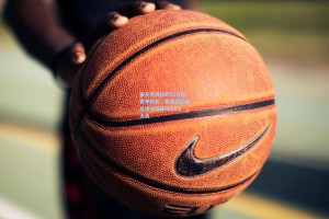 富兰克林狂砍61分创赛季新高，易建联生涯总得分突破8000分大关